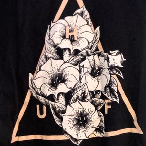 men’s long sleeve tee